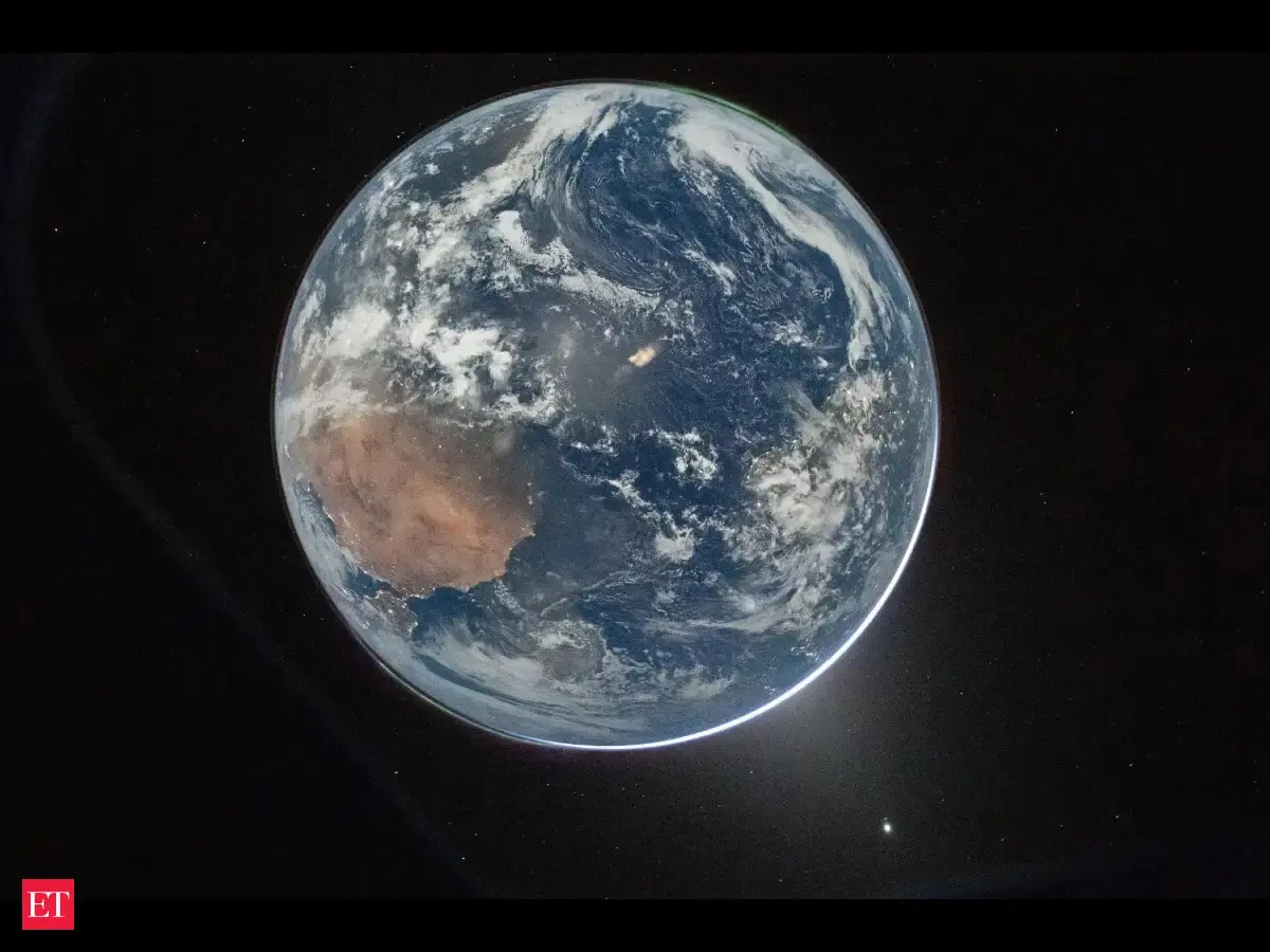 NASA shares stunning earth photos as Artemis II astronauts head toward moon