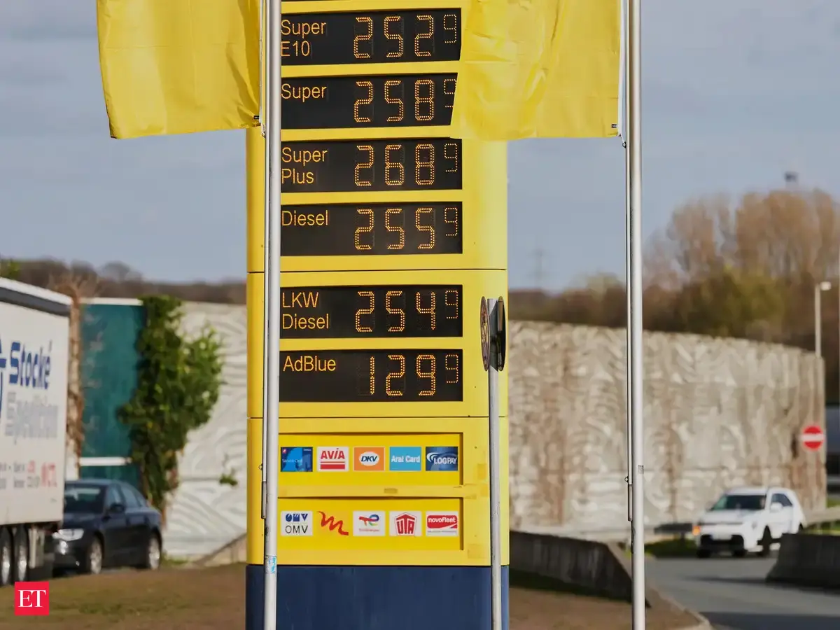 Gas Prices Today April 3: Check latest rates in California, Texas, Pennsylvania, Florida, and New York