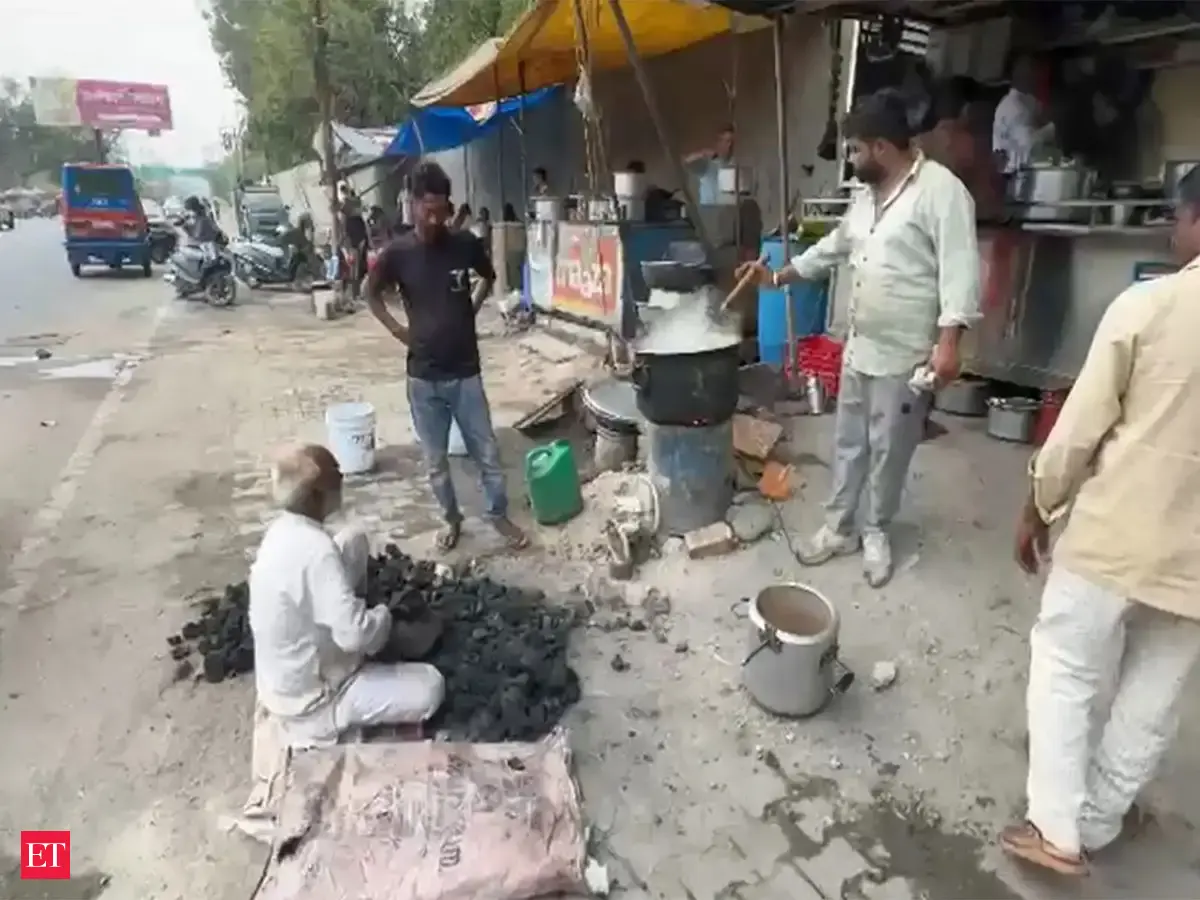 LPG scarcity hits Rishikesh hospitality sector ahead of Char Dham Yatra