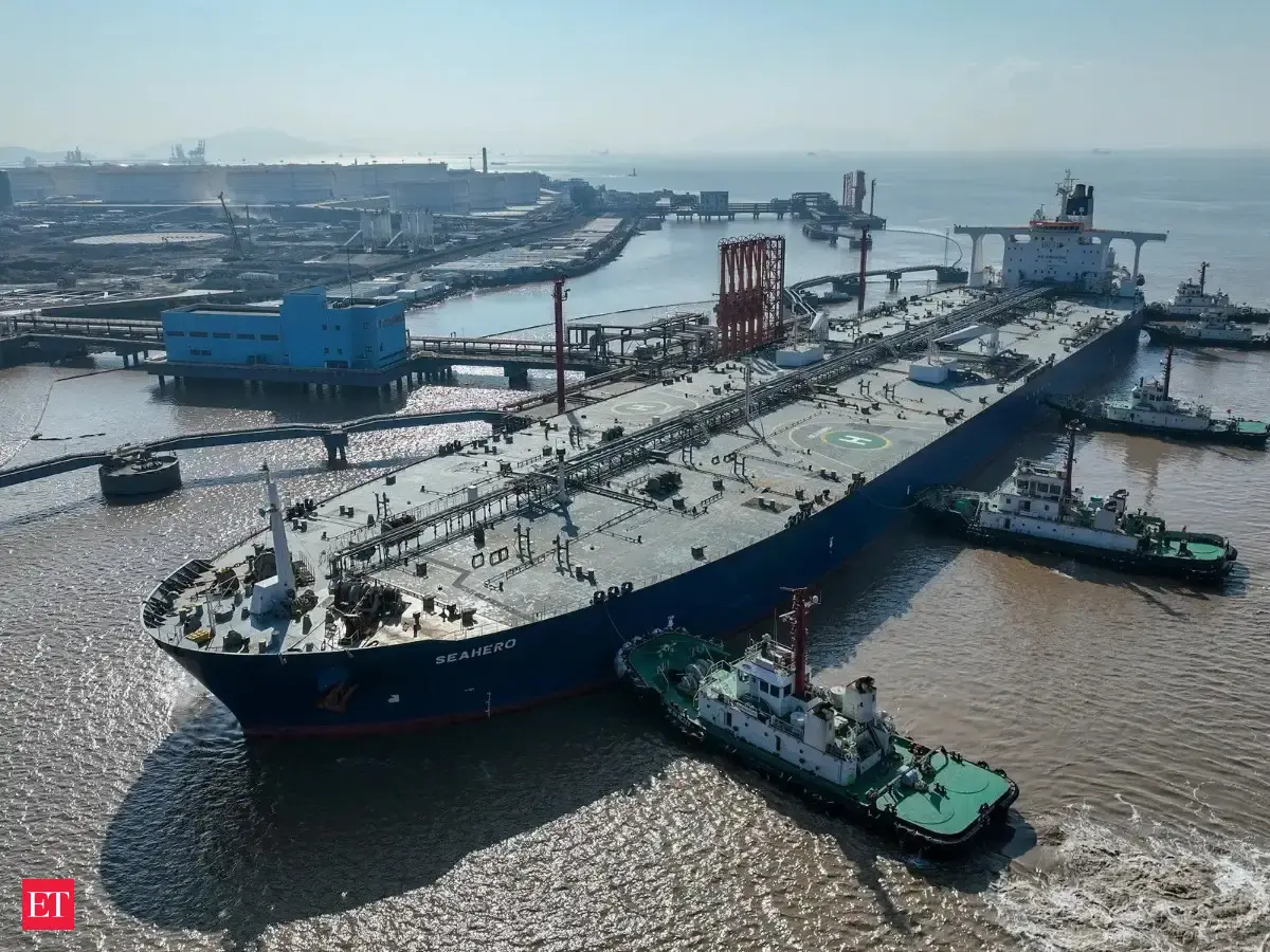 Iraqi crude tanker passes through Strait of Hormuz after Iran transit exemption