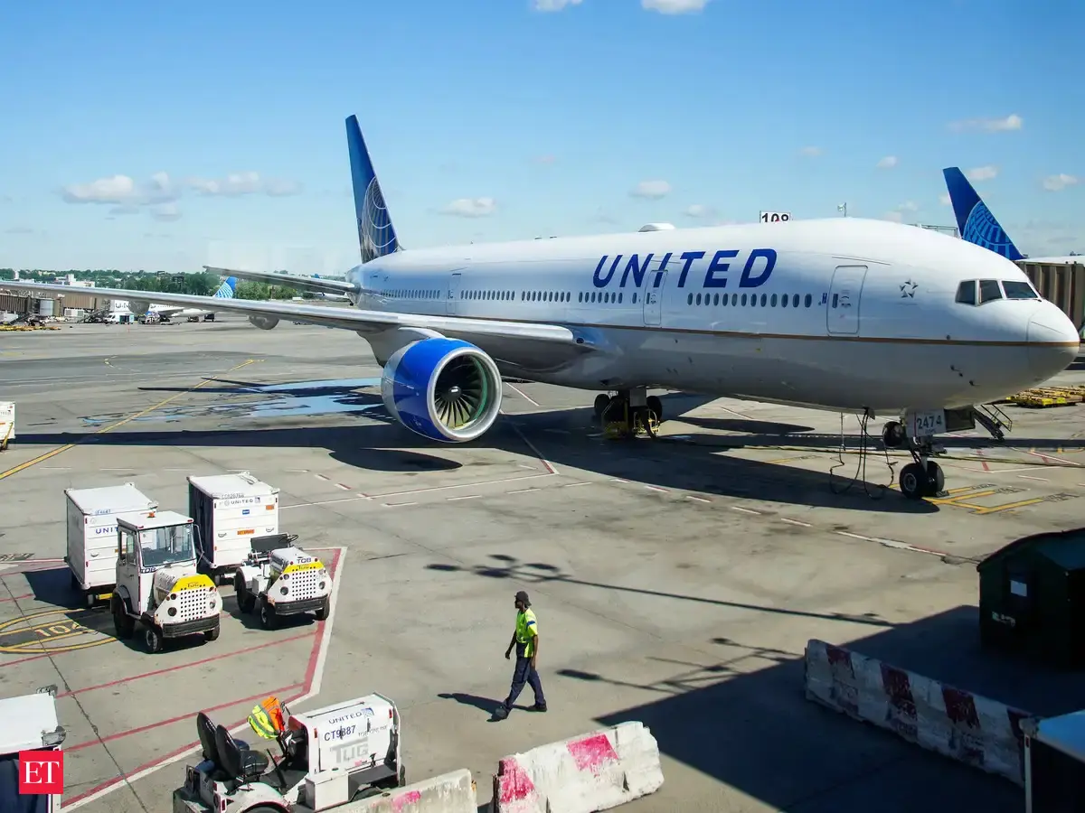 U.S airline flight cancellations update: Over 1000 flights cancelled, more than 12000 delayed