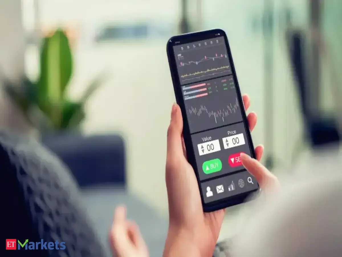 Oversold market spurs selective buying as analysts eye breakout stocks