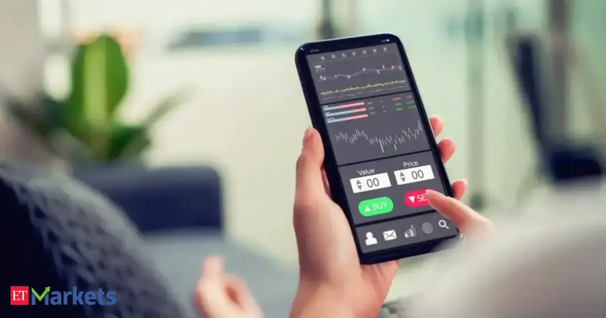 Oversold Market Triggers Selective Stock Buying; Analysts Flag Breakout Candidates