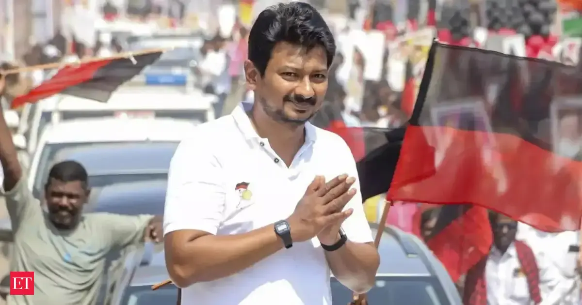 DMK's Udhayanidhi Stalin campaigns in Viralimalai of Pudukkottai district, seeking votes for candidate K.K. Chellapandian