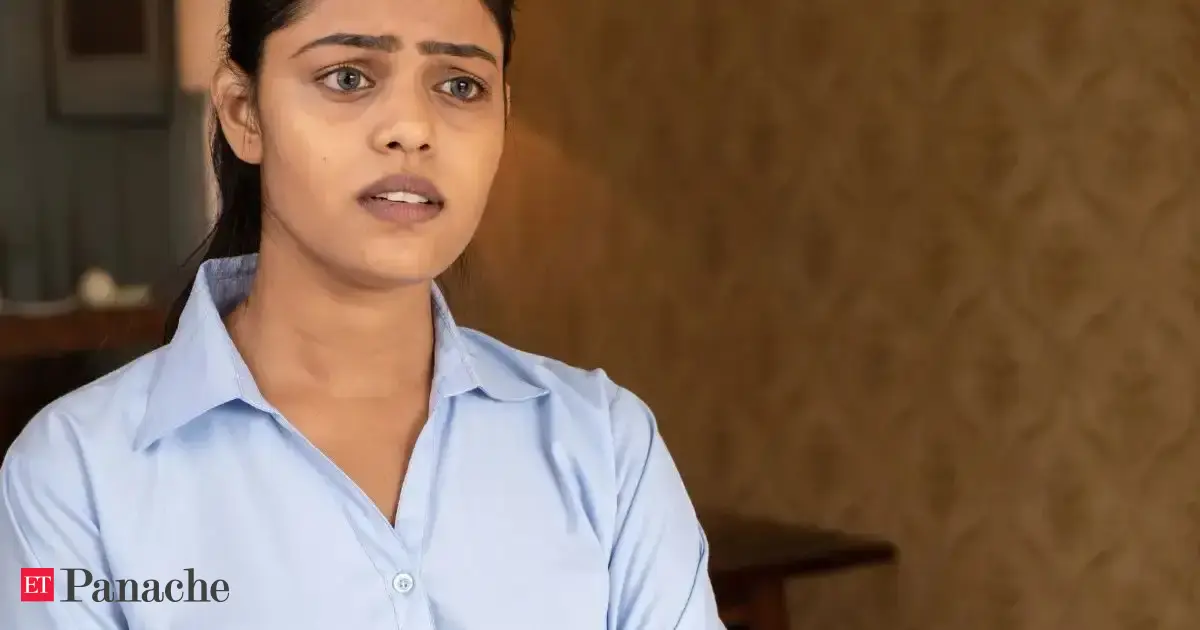 She quit her double salary job after company used blink-tracking cameras. CEO says, 'I do not see an issue'. Career coach points out the problem