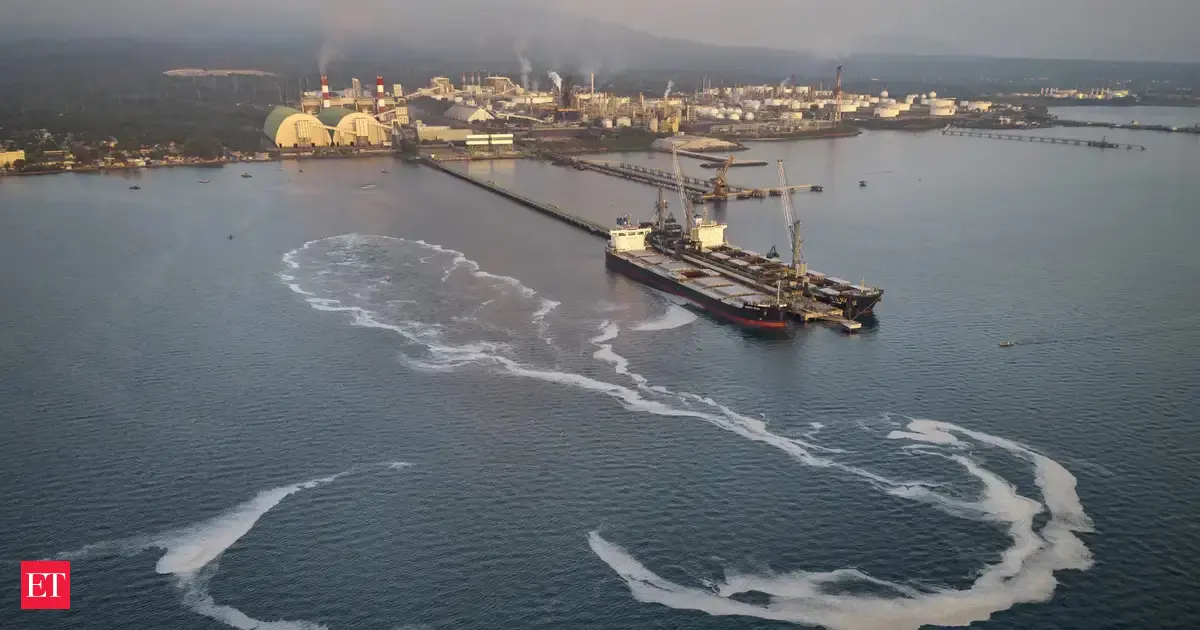 A $19.50 oil premium: Saudi Arabia sets record crude price as Hormuz crisis rattles markets