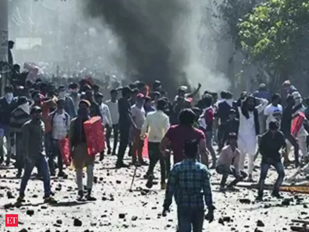 Delhi riots case: SC grants Delhi Police two weeks to respond to accused’s bail plea