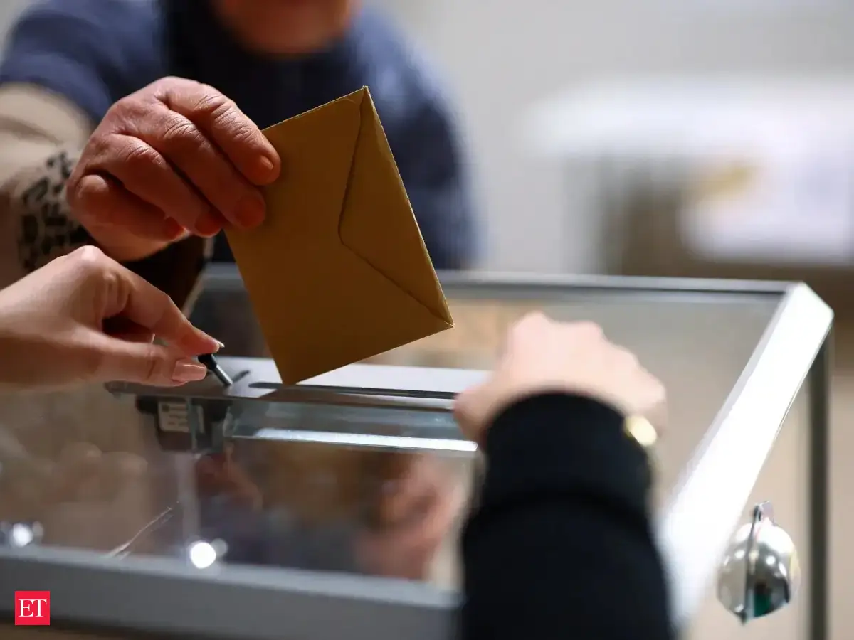 Congress to put up 'nominal fight' in Baramati bypoll, says BJP's Ashok Chavan