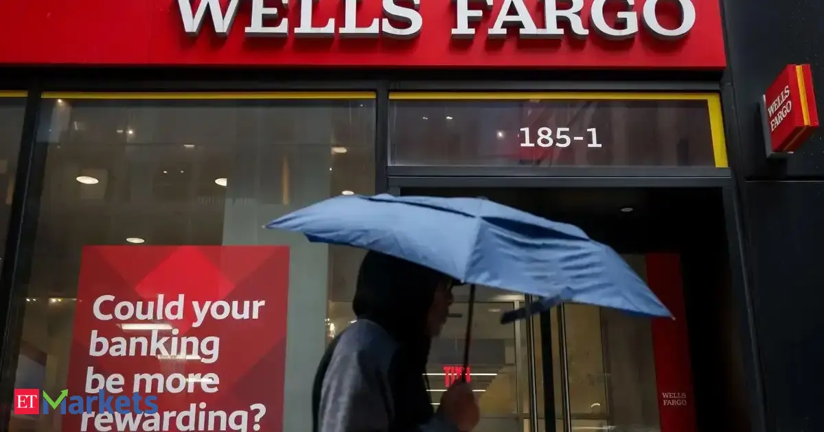 Wells Fargo no longer expects Fed rate cuts in 2026 as Iran war drags ...