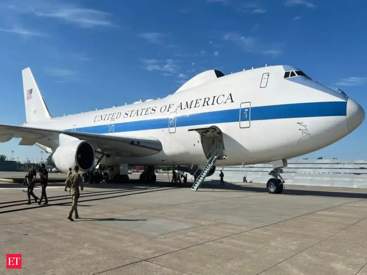 President Donald Trump's emergency command aircraft 'Doomsday Plane' spotted above this US base as E-4B flight triggers war speculation