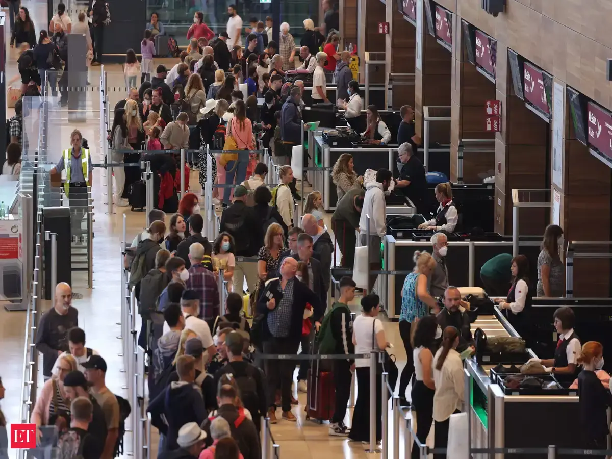 TSA wait times: Are airport security lines still long in the US? Here’s what travelers need to know