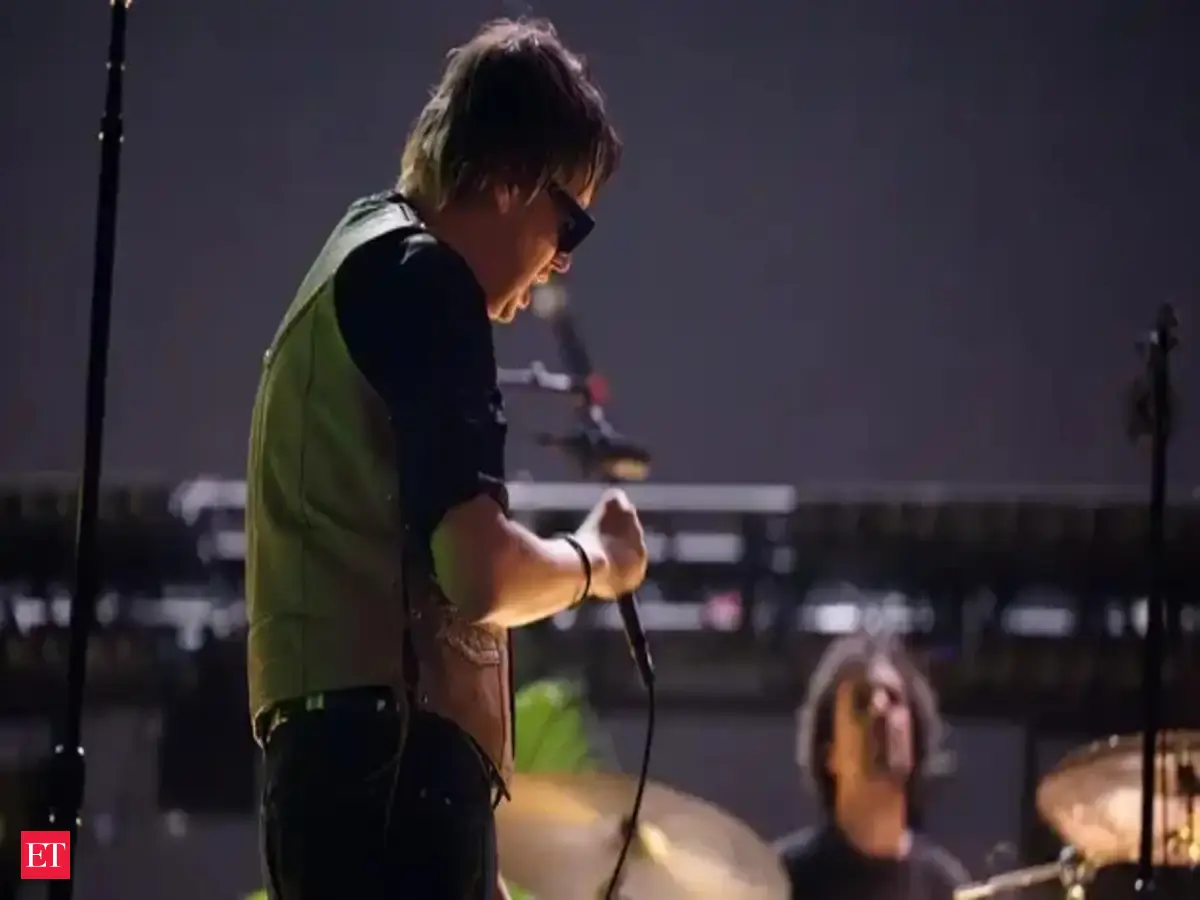 The Strokes announce seventh album “Reality Awaits” for summer release, marking first comeback in 6 years