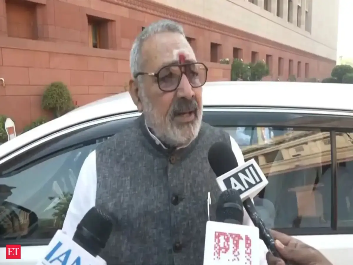 Centre to expand product coverage under Rs 10,683 crore textile PLI, says Giriraj Singh