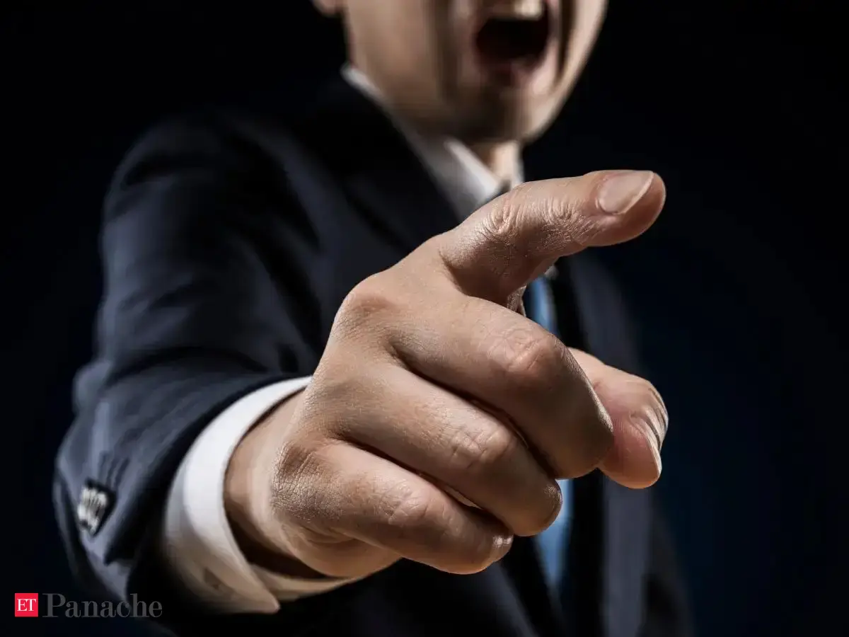 Employee declines last-minute weekend shift, boss threatens him with job warning. 'Personal life shouldn't interfere with office'