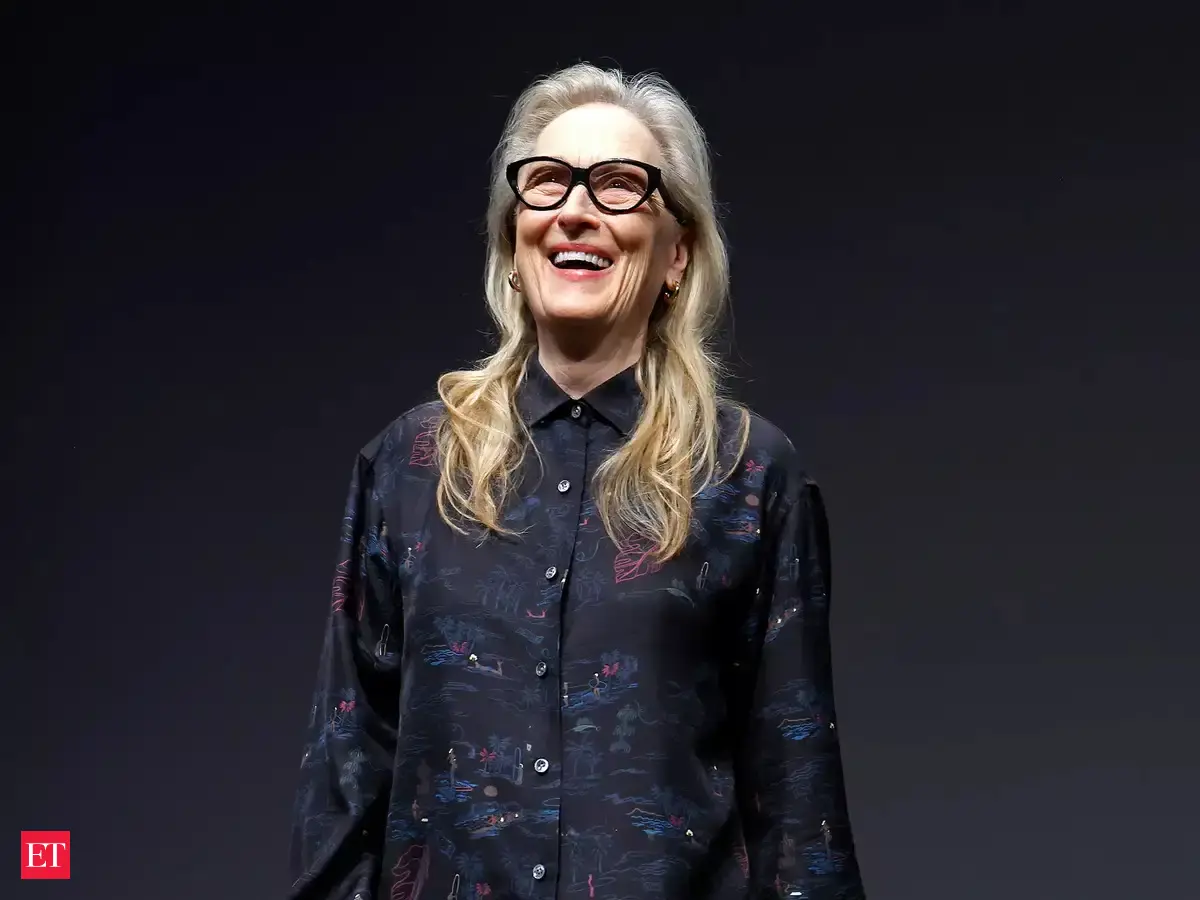 Meryl Streep sparks debate after commenting on Melania Trump’s fashion choice