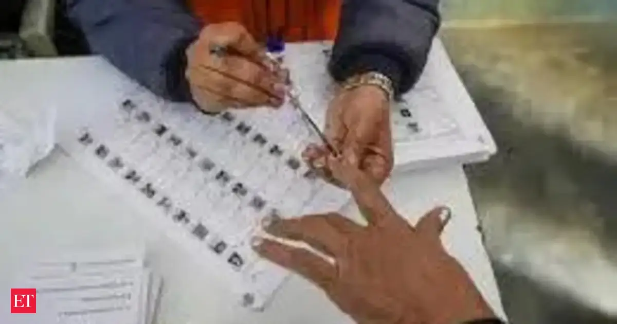 Karnataka bypolls: Voting underway in two assembly segments
