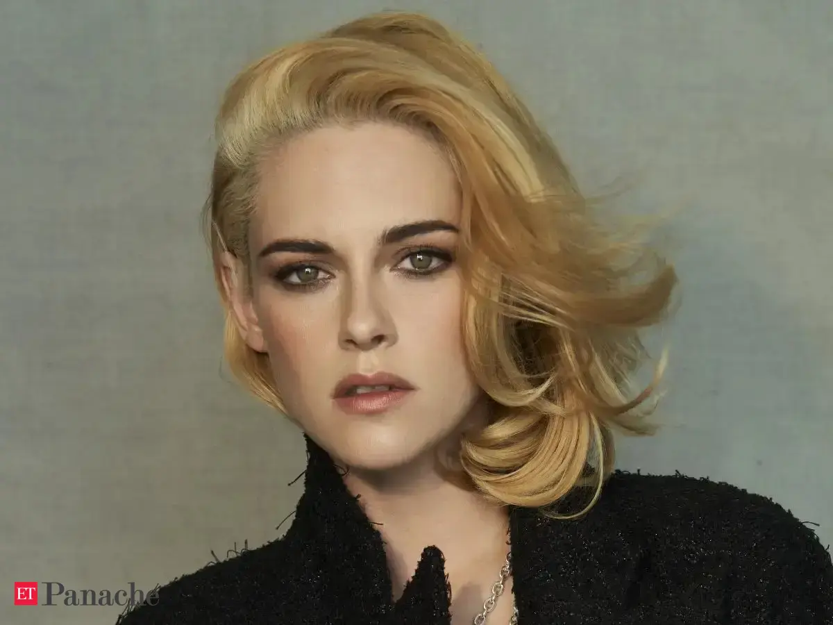 Quote of the day by Hollywood actress Kristen Stewart: 'I never really look back at my life and it has made me who I am' - Inspiring thought on moving forward