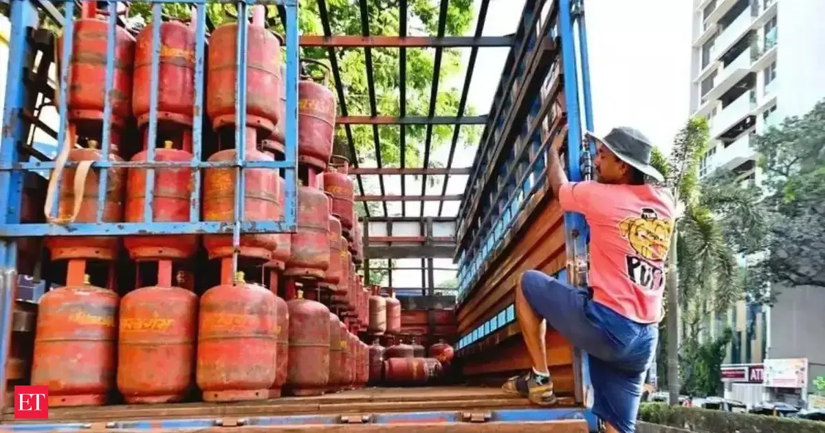 Government pushes faster PNG rollout amid Gulf crisis