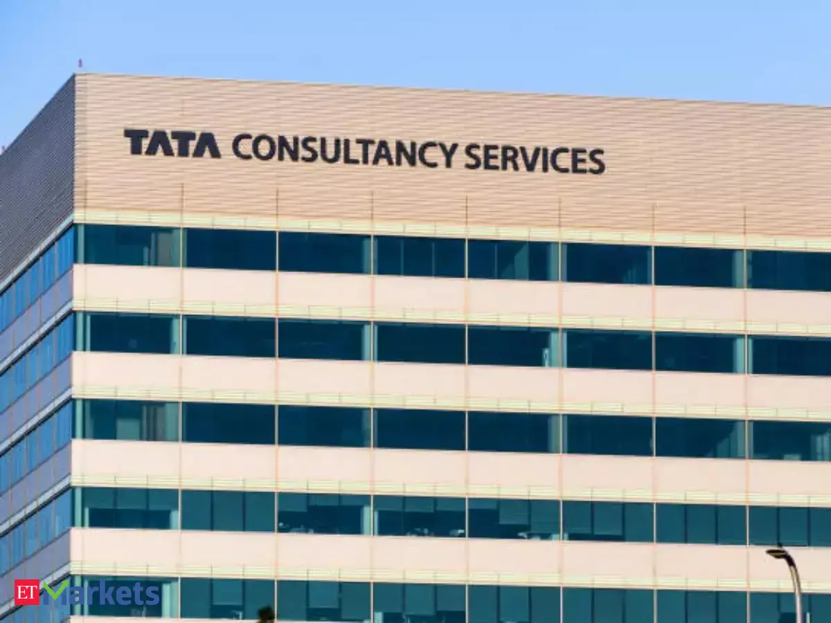 TCS Q4 net profit jumps 12% to Rs 13,718 crore on strong deal wins, weak rupee