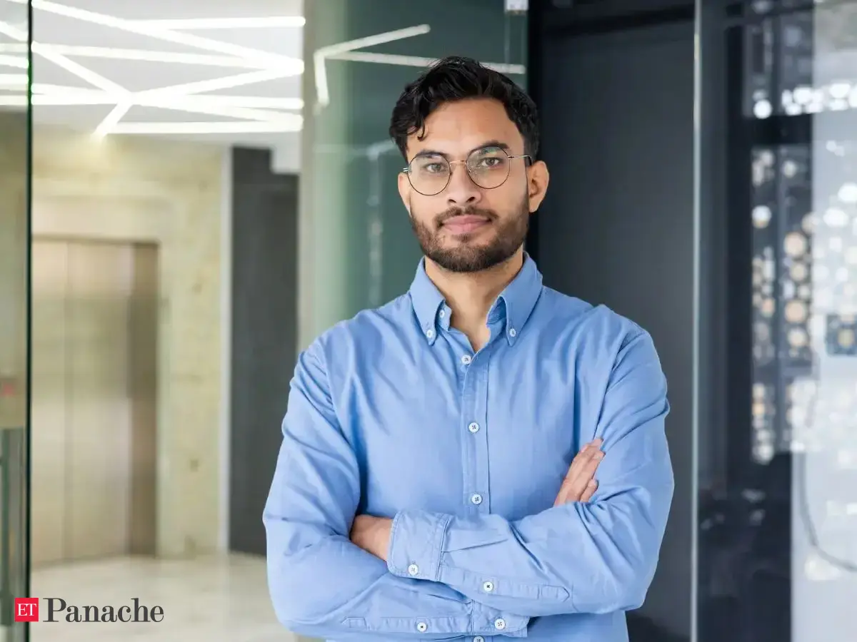 A 60% pay cut offer vs a 40% pay increase: Recruiter's 20-minute rant cost him his job after a month. What happened?