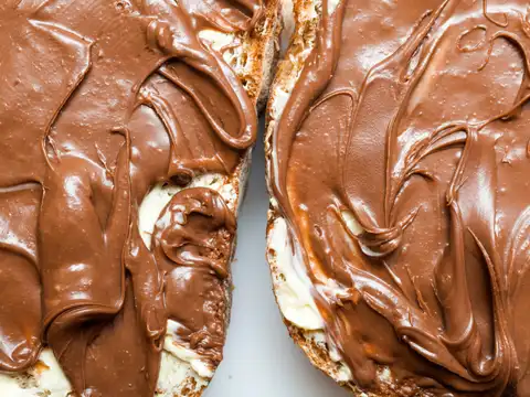 Healthy nutty chocolate spread
