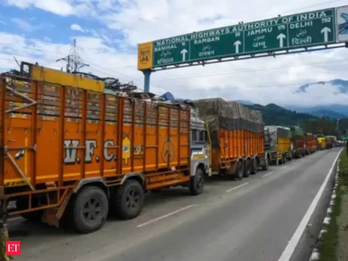 Nitin Gadkari bats for 100% land acquisition before approving national highway projects