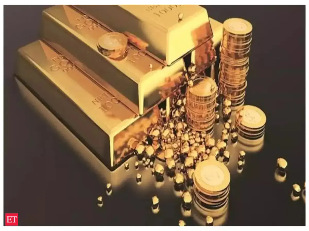 Gold price down today while silver rising: what’s shaping gold vs silver trend today - Key reasons behind divergence, and is this the best buying opportunity?