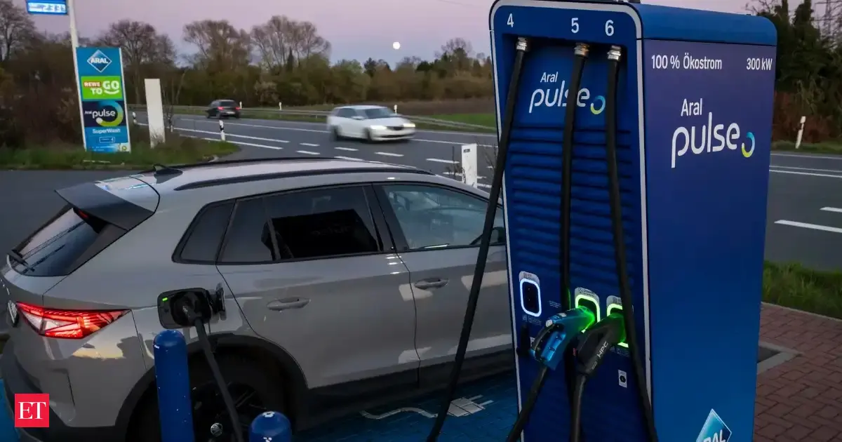 Delhi EV registrations rise 29%, petrol vehicles retain dominance