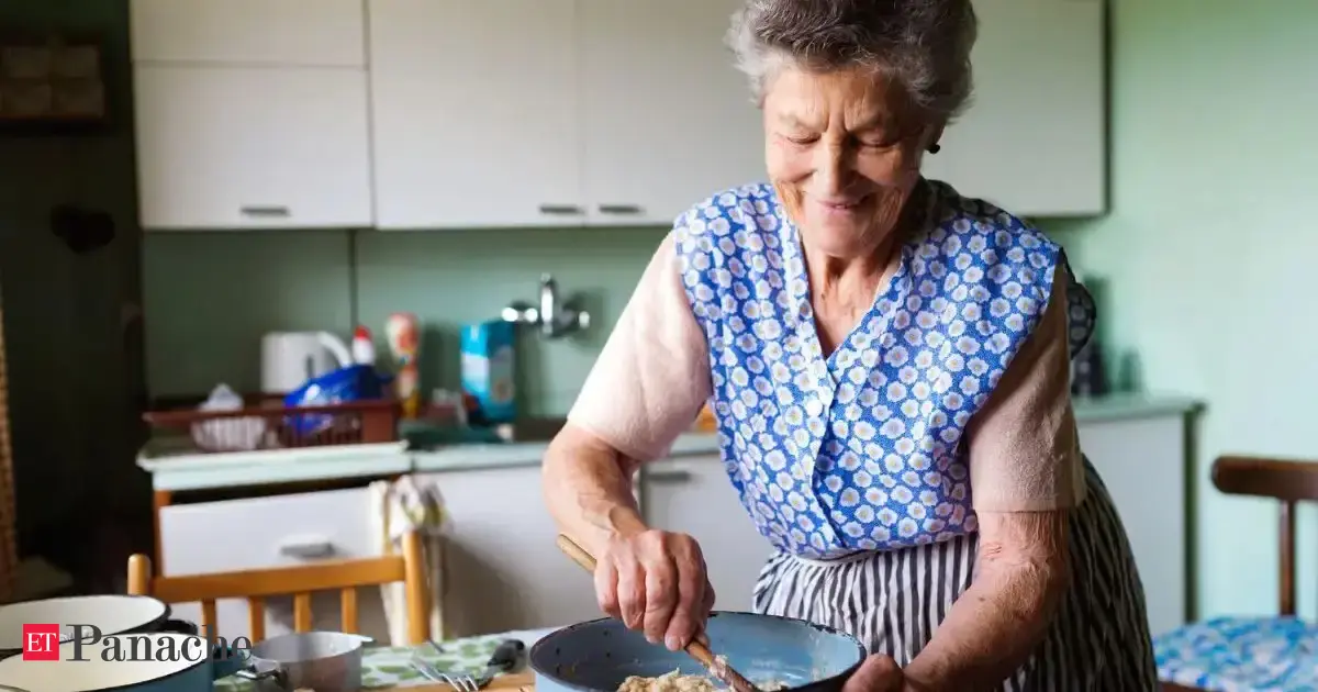 At 91, she started food business. 7 years later, she still makes tasty, home-cooked  snacks. How one question helped the granny find her love for cooking again