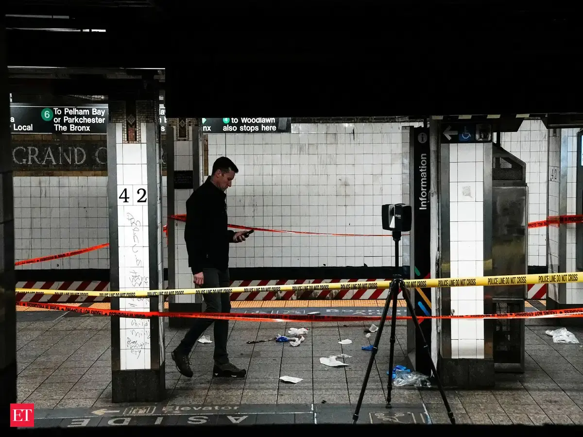 NYC Grand Central attack: Machete-wielding man slashes 3 at subway before being shot by NYPD - here's what happened
