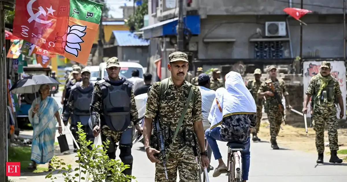 EC transfers 12 police officials in poll-bound West Bengal