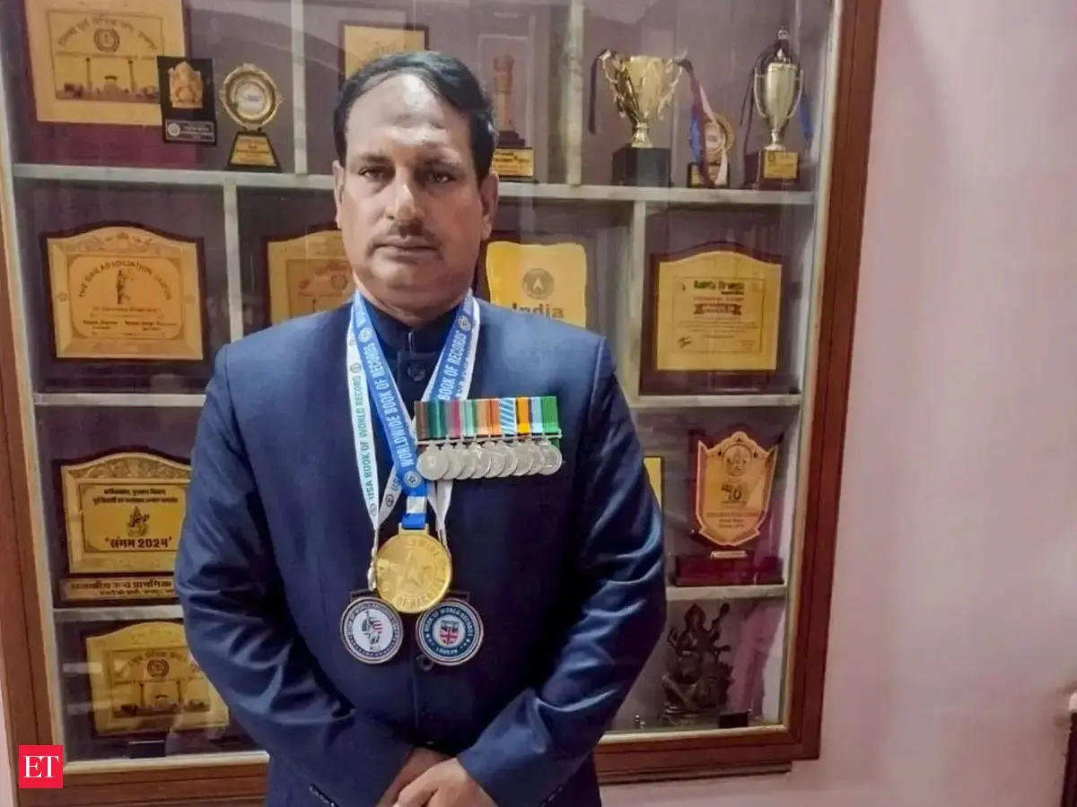 Meet Dashrath Singh: Ex-Army man from Rajasthan who earned 138 degrees from IGNOU after retirement