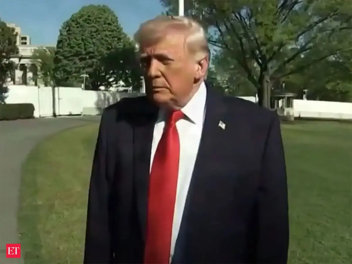 Trump refuses to apologize to 'very weak' Pope Leo