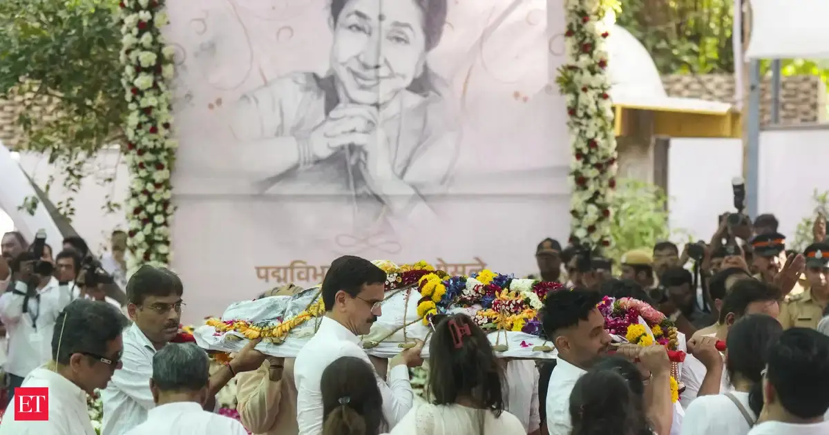 Pakistan media watchdog issues notice to channel for running 'Indian content' while reporting news of Asha Bhosle's death