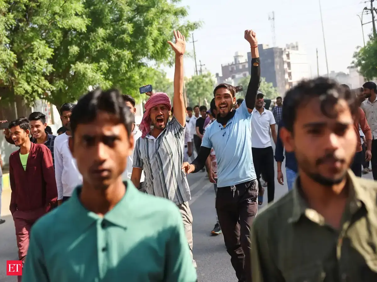 Noida protests continues on Tuesday: Check locations where workers and police are clashing