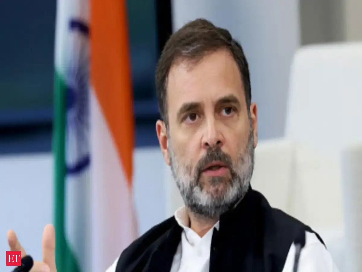 Rahul Gandhi accuses PM Modi of 'compromised' foreign deals at Bengal rally