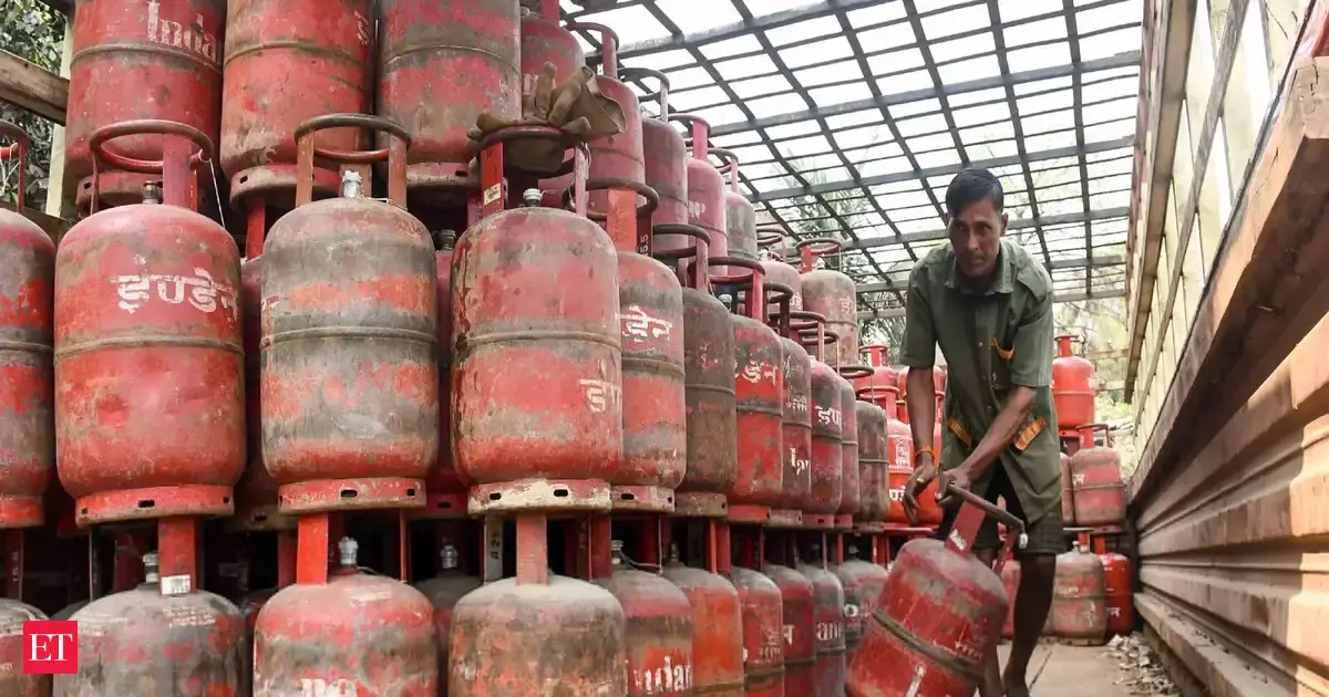 Govt seizes 500 LPG cylinders as India intensifies energy security measures amid Israel-Iran war