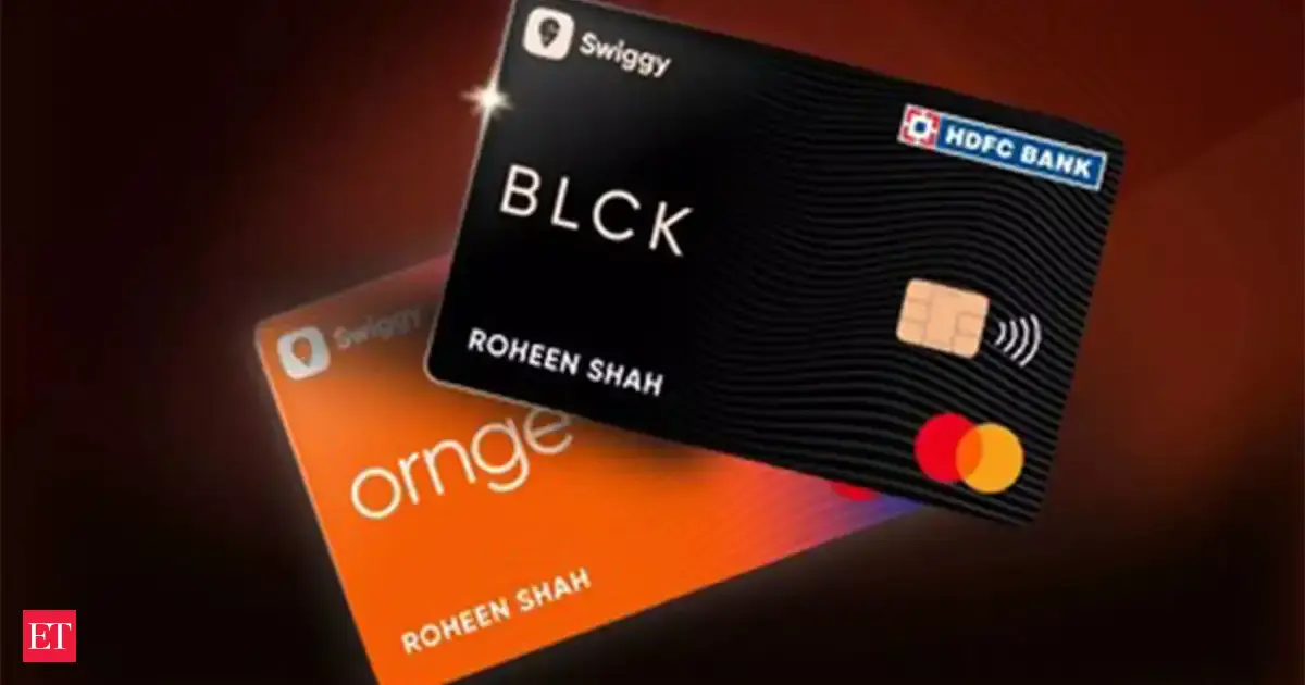 Game of cards: Top banking players opt for tight gambit, rivals up the ...