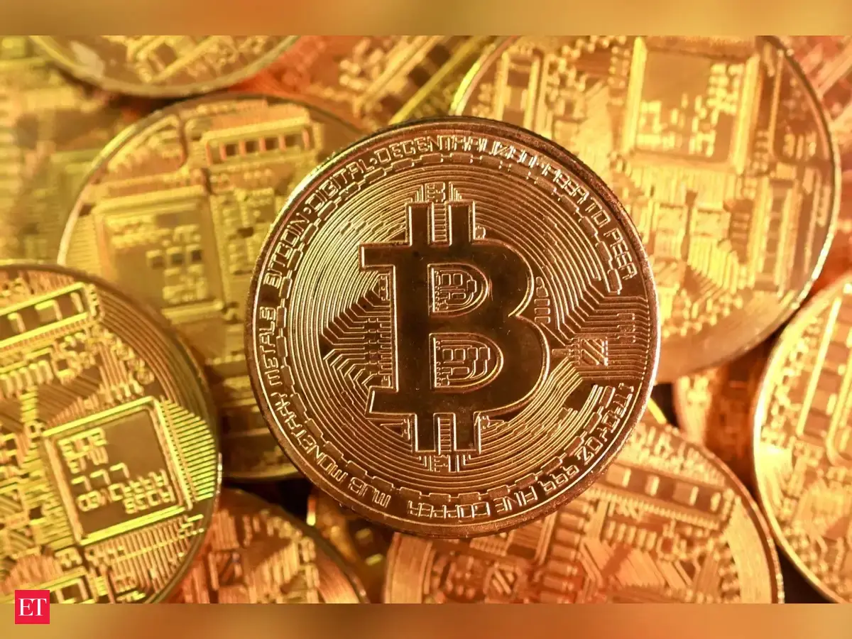 Bitcoin Fiyatı $77,000'ın Üzerine Çıktı, Uzmanlar $80,000'i Hedefliyor