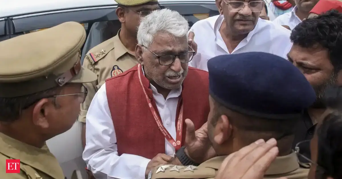 Noida workers have ‘long-endured exploitation’, says SP leader as delegation denied meeting with protestors