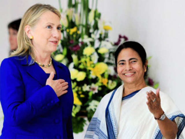 Mamata Banerjee with Clinton after their meet