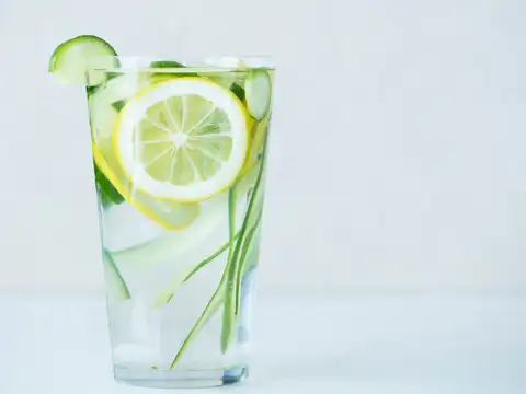 Cucumber Mint Detox Water