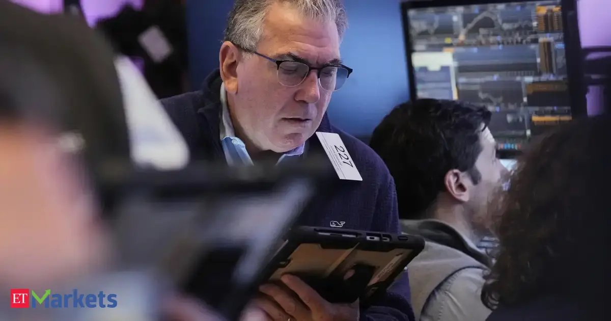 Investors pile into US stocks as 'TINA' revival knocks 'TIARA' trades