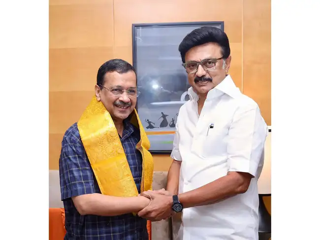 Arvind Kejriwal meets MK Stalin, praises Tamil Nadu's governance model