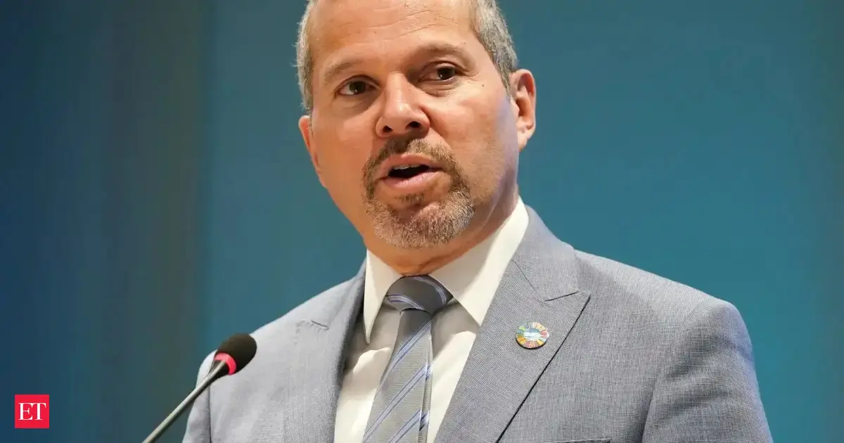 Countries backing navigation in Strait of Hormuz sending 'right message': IMO chief