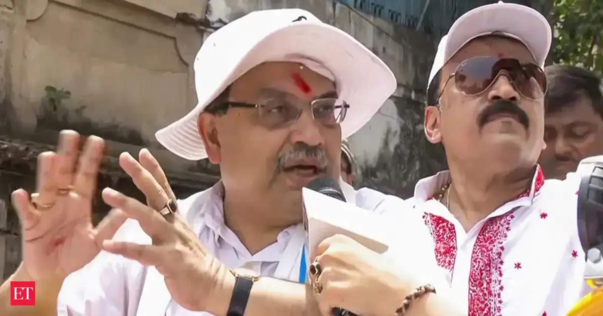 West Bengal elections: FIR filed against TMC's Kunal Ghosh, Garga Chatterjee over circulation of forged BJ