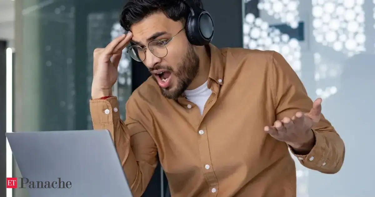 6 years of perfect attendance. He takes a day off, manager calls it a 'no show'. Employee's one question flipped the conversation