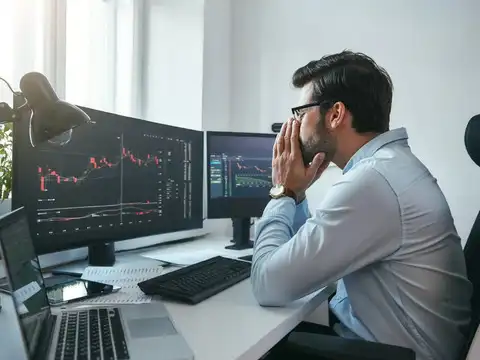 Too many funds don't reduce risk; they reduce returns and multiply your headaches