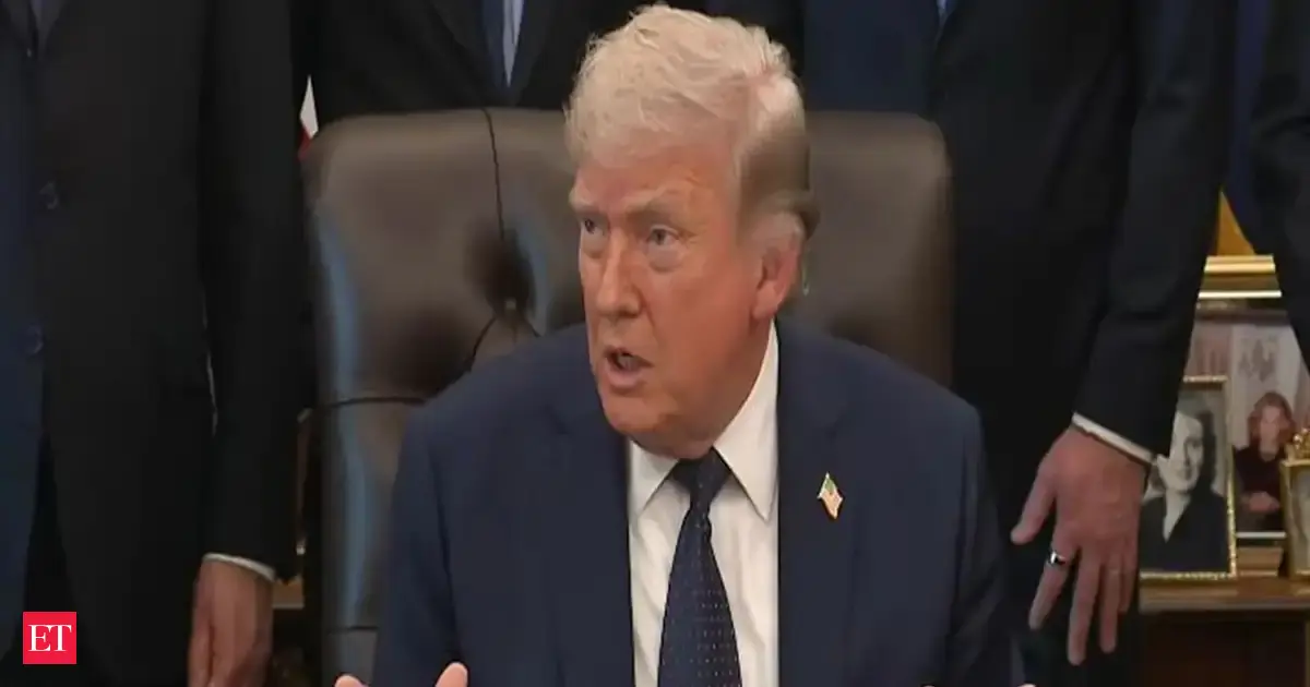 Image for Donald Trump says US would not use nuclear weapon in war with Iran