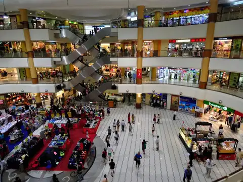 Malls are stable but under pressure to stand out